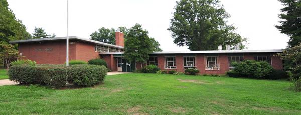  Hillsmere Elementary School  