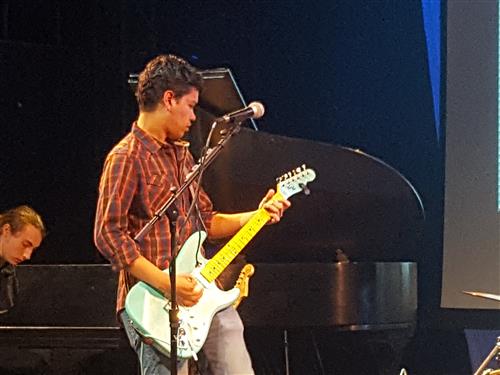 Picture of Guitar Player 