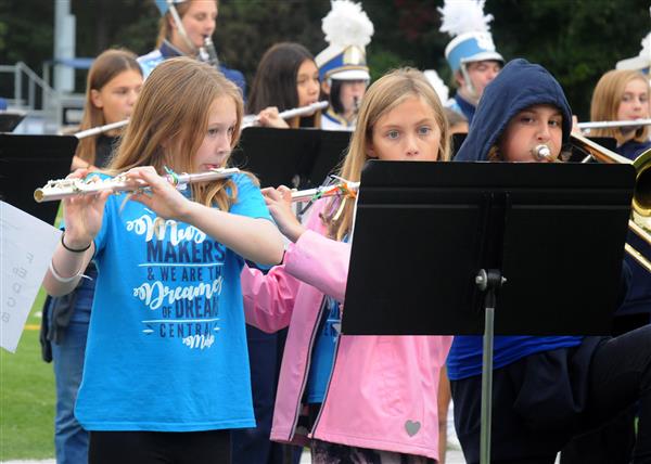 South River Feeder Elementary, Middle and High School Combined Band Performing